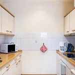 Kirschner's Apartman